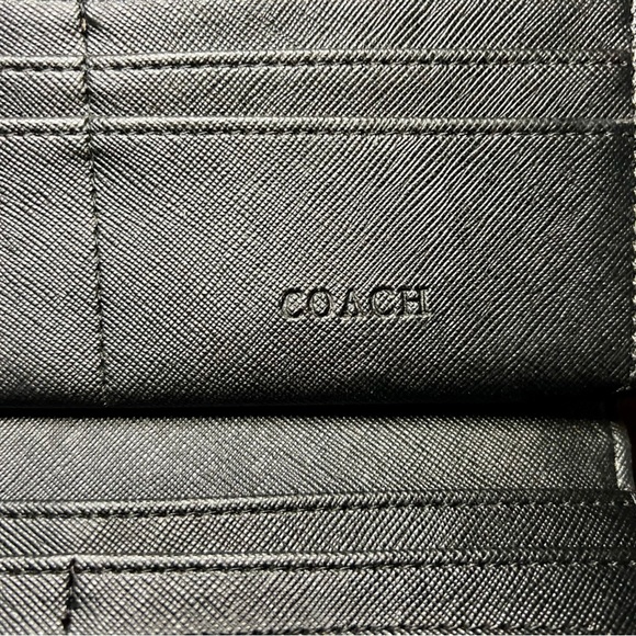 Coach Signature Canvas Black Long Snap Wallet - Picture 10 of 10